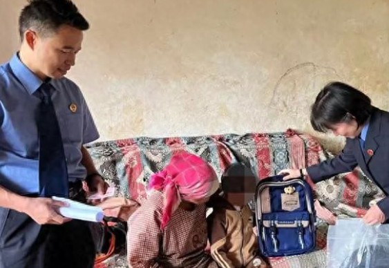 10名检察官“爱心妈妈”与15名儿童结对 用司法温情关心守护未成年人成长